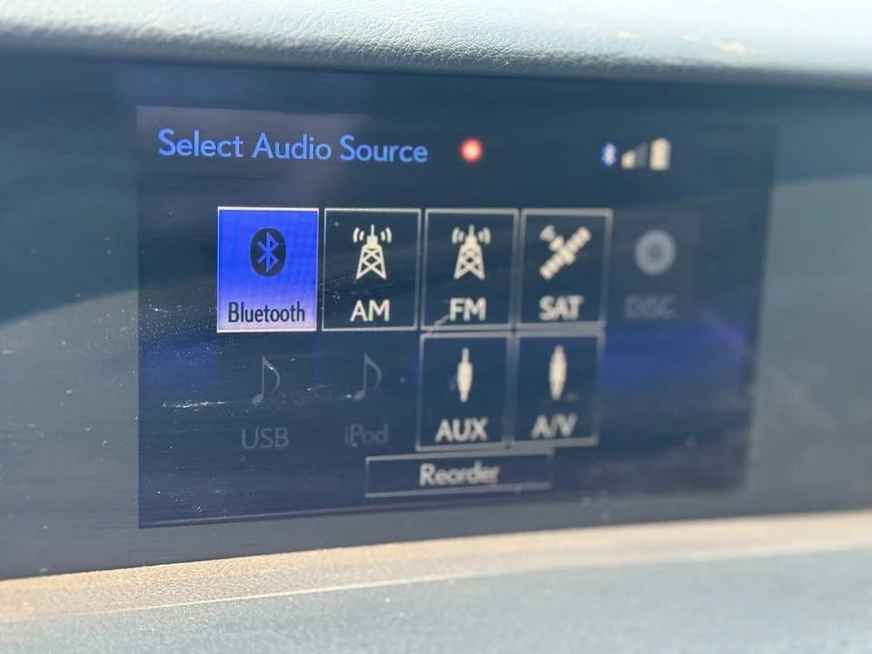 2016 Lexus IS 3rd Gen - Image 15 of 17