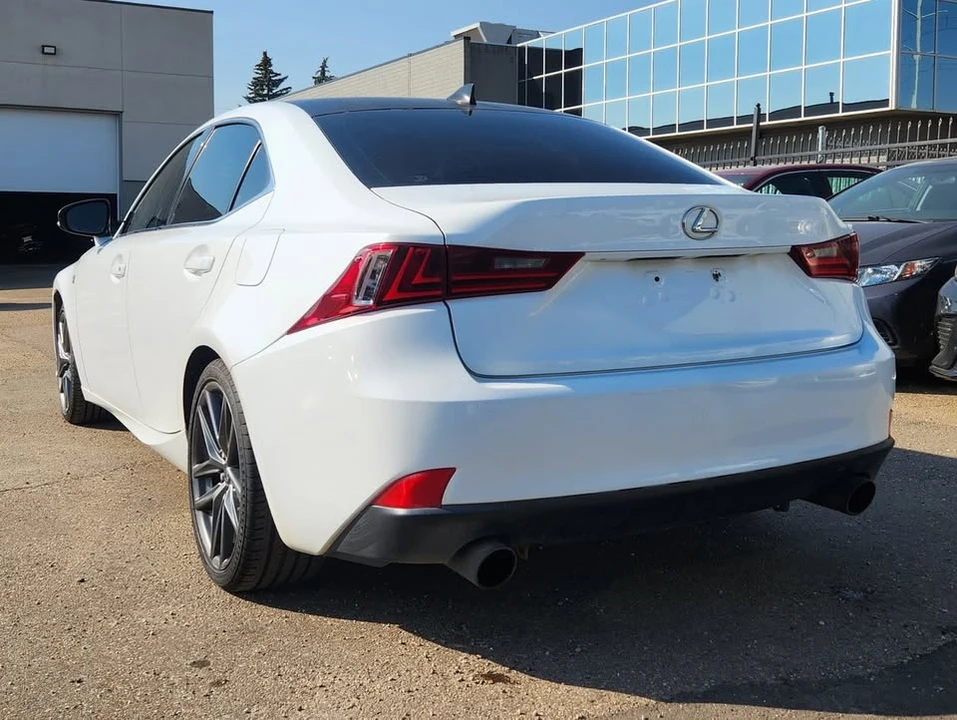 2016 Lexus IS 3rd Gen - Image 4 of 7