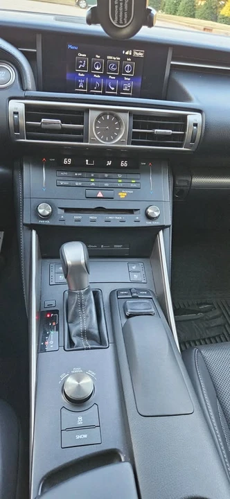 2016 Lexus IS 3rd Gen - Image 7 of 7