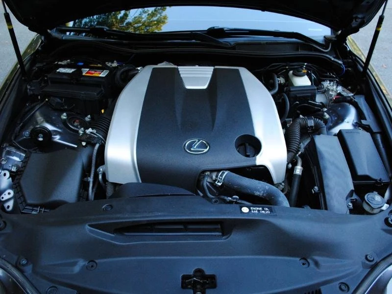 2016 Lexus IS 3rd Gen - Image 6 of 7