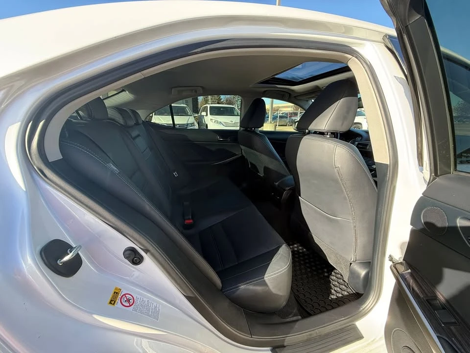 2016 Lexus IS 3rd Gen - Image 11 of 18