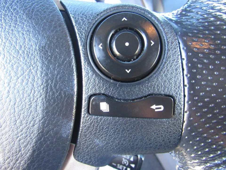 2016 Lexus IS 3rd Gen - Image 15 of 16