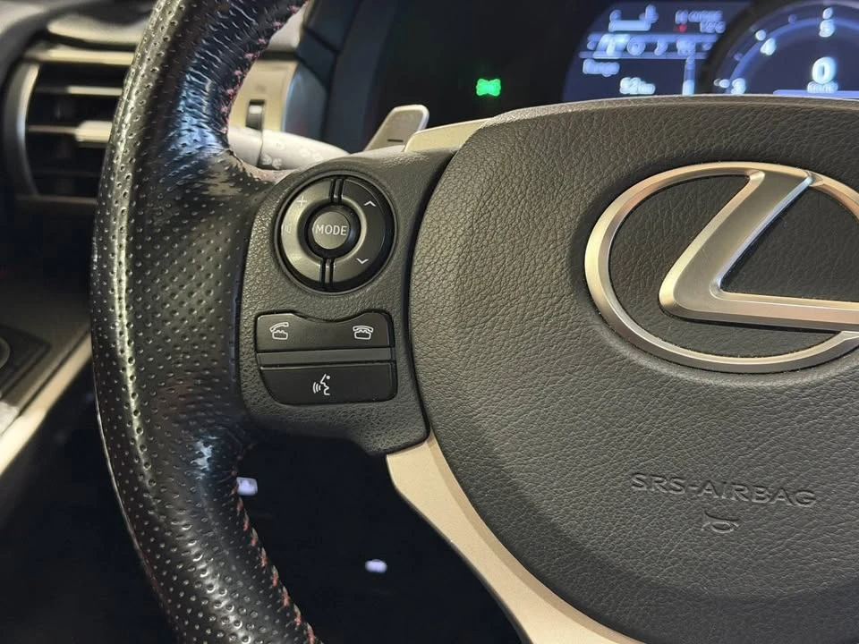 2016 Lexus IS 3rd Gen - Image 19 of 20
