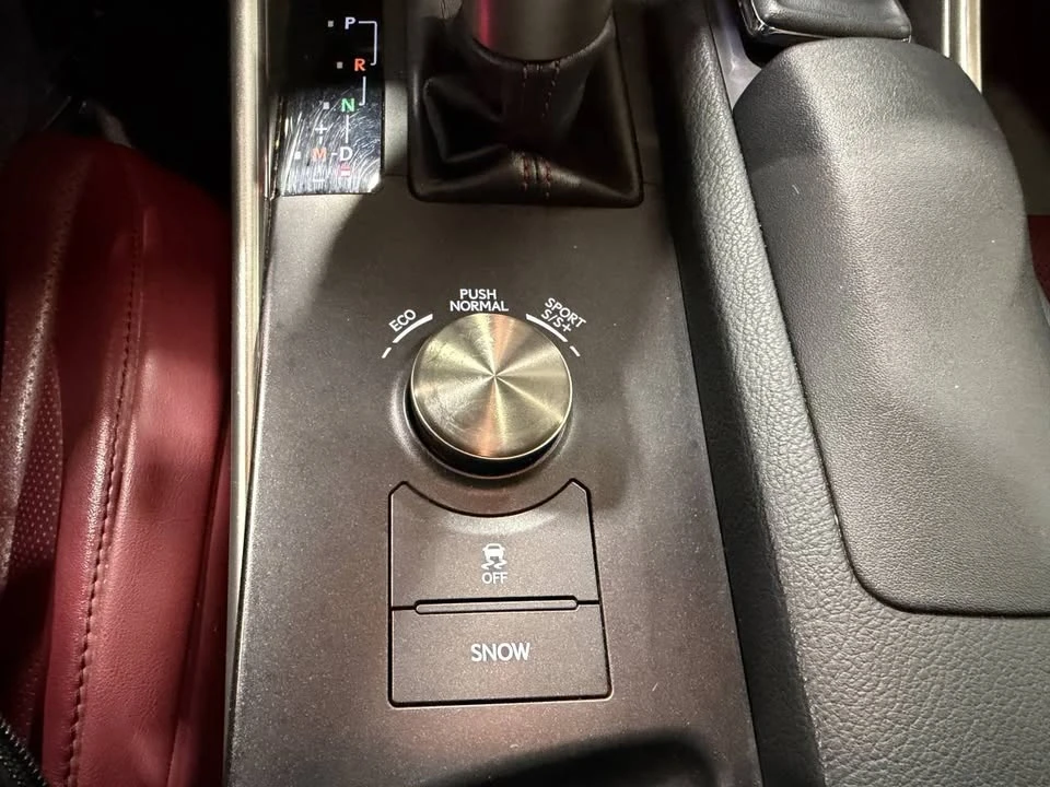 2016 Lexus IS 3rd Gen - Image 10 of 19