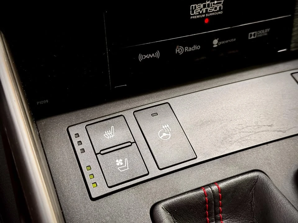 2016 Lexus IS 3rd Gen - Image 18 of 20