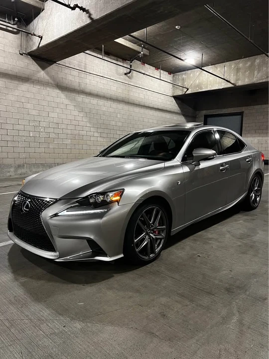 2016 Lexus IS 3rd Gen - Image 5 of 20