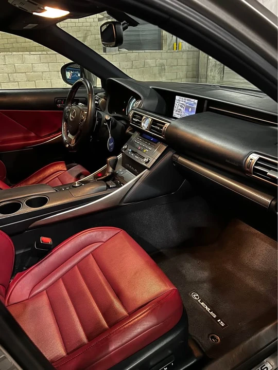 2016 Lexus IS 3rd Gen - Image 15 of 20