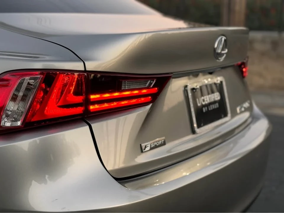 2016 Lexus IS F 2nd Gen - Image 4 of 12