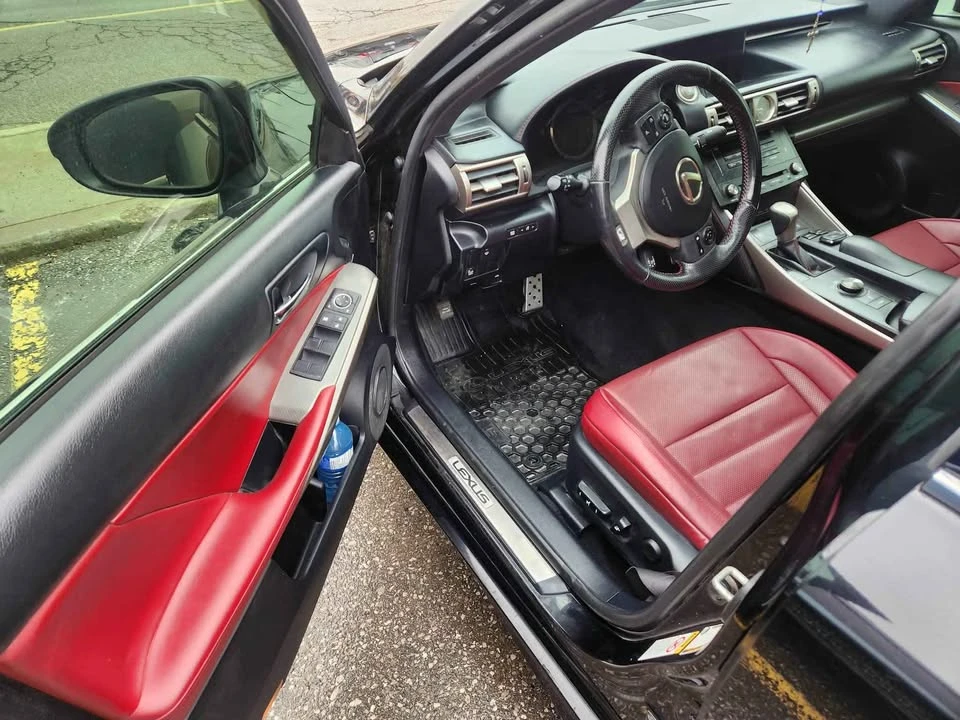 2016 Lexus IS 3rd Gen - Image 5 of 8