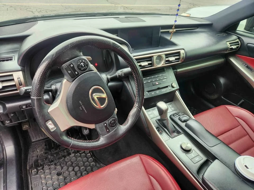 2016 Lexus IS 3rd Gen - Image 4 of 8