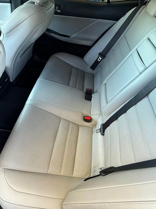 2016 Lexus IS 3rd Gen - Image 8 of 11