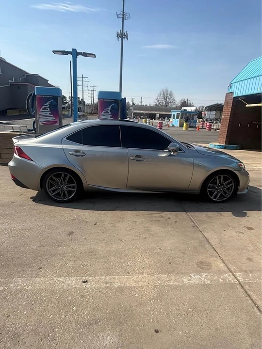 2016 Lexus IS 3rd Gen - Image 4 of 6