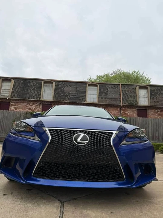 2016 Lexus IS 3rd Gen - Image 5 of 20