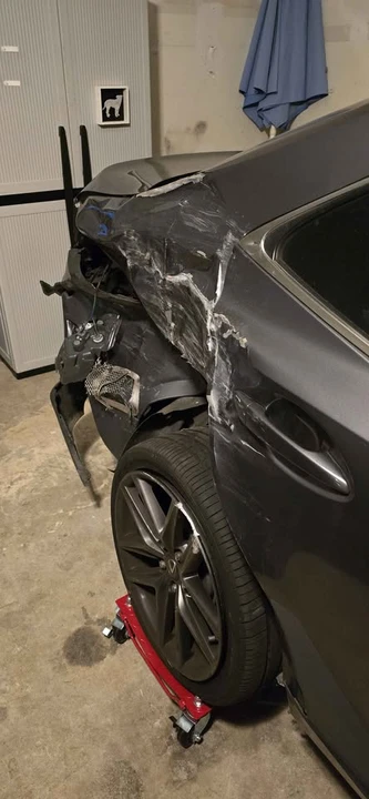 2016 Lexus IS 3rd Gen - Image 4 of 6