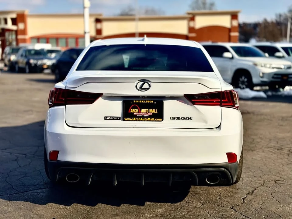 2016 Lexus IS 3rd Gen - Image 8 of 17