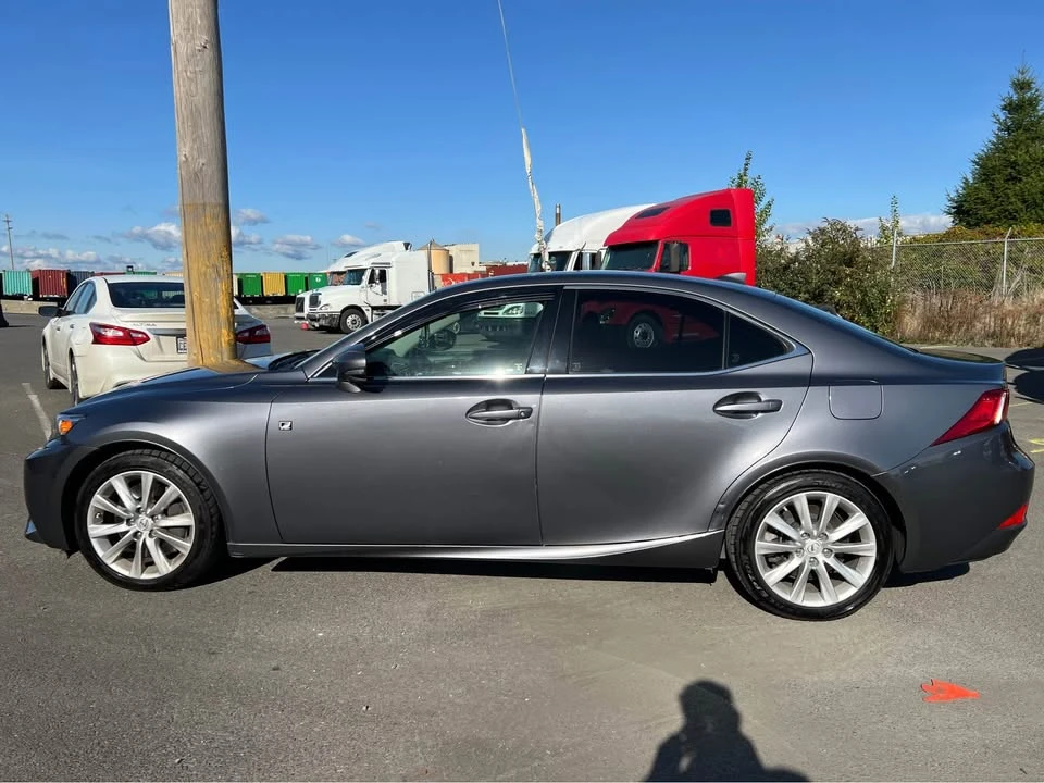 2016 Lexus IS 3rd Gen - Image 7 of 10