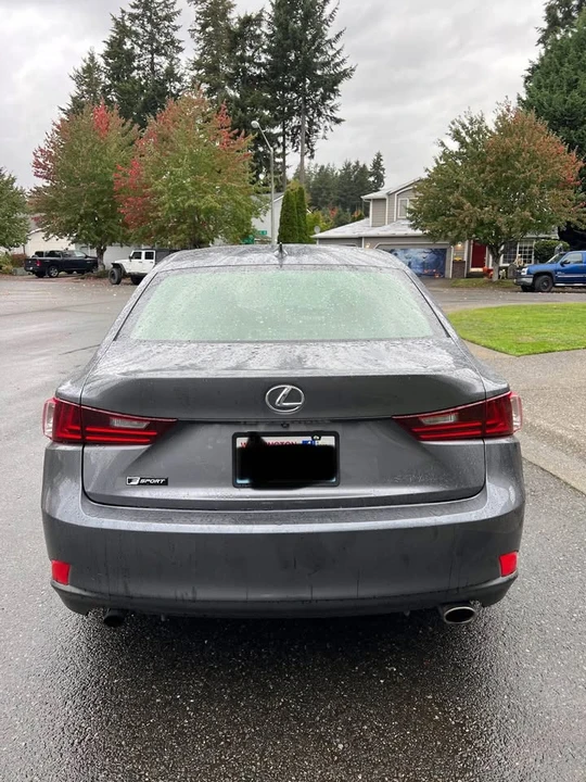 2016 Lexus IS 3rd Gen - Image 4 of 10