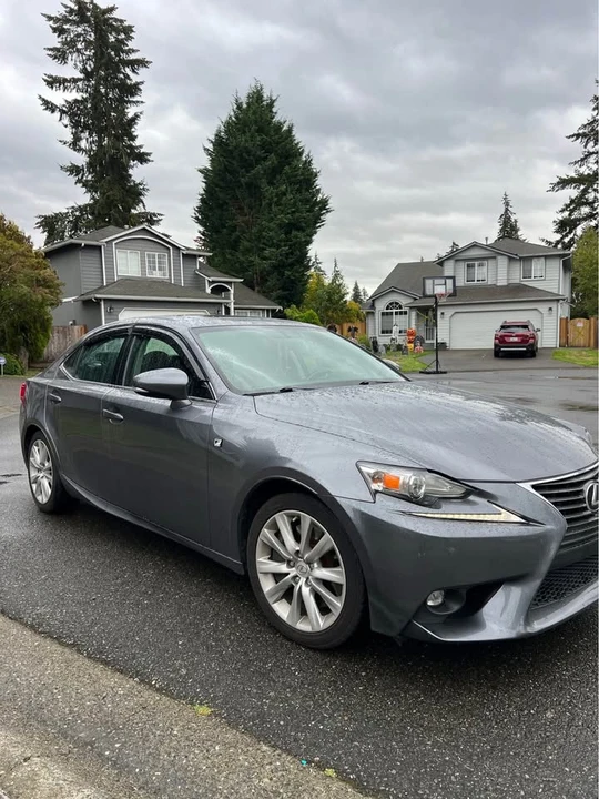 2016 Lexus IS 3rd Gen - Image 3 of 10