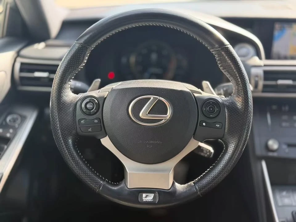 2016 Lexus IS 3rd Gen - Image 12 of 19