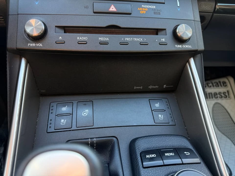 2016 Lexus IS 3rd Gen - Image 16 of 20