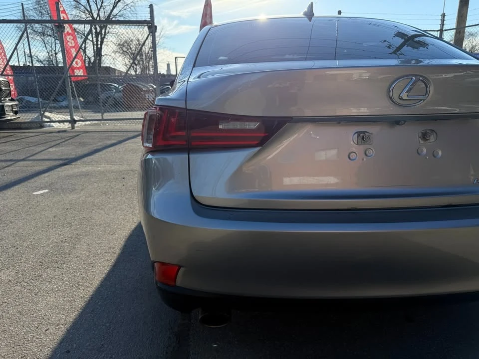 2016 Lexus IS 3rd Gen - Image 6 of 20