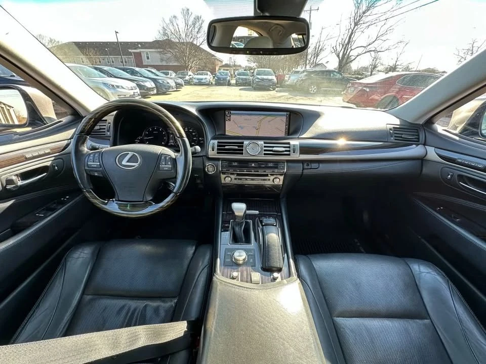 2016 Lexus LS 4th Gen - Image 7 of 11