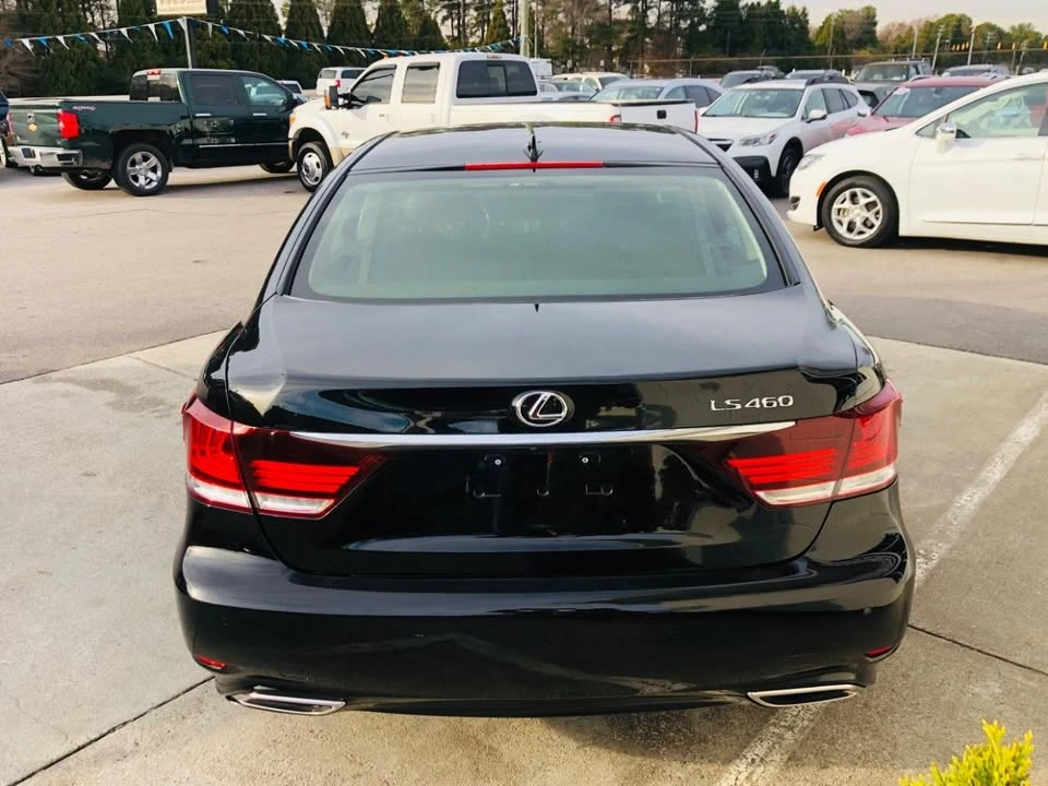2016 Lexus LS 4th Gen - Image 4 of 20