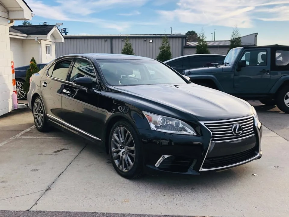 2016 Lexus LS 4th Gen - Image 7 of 20