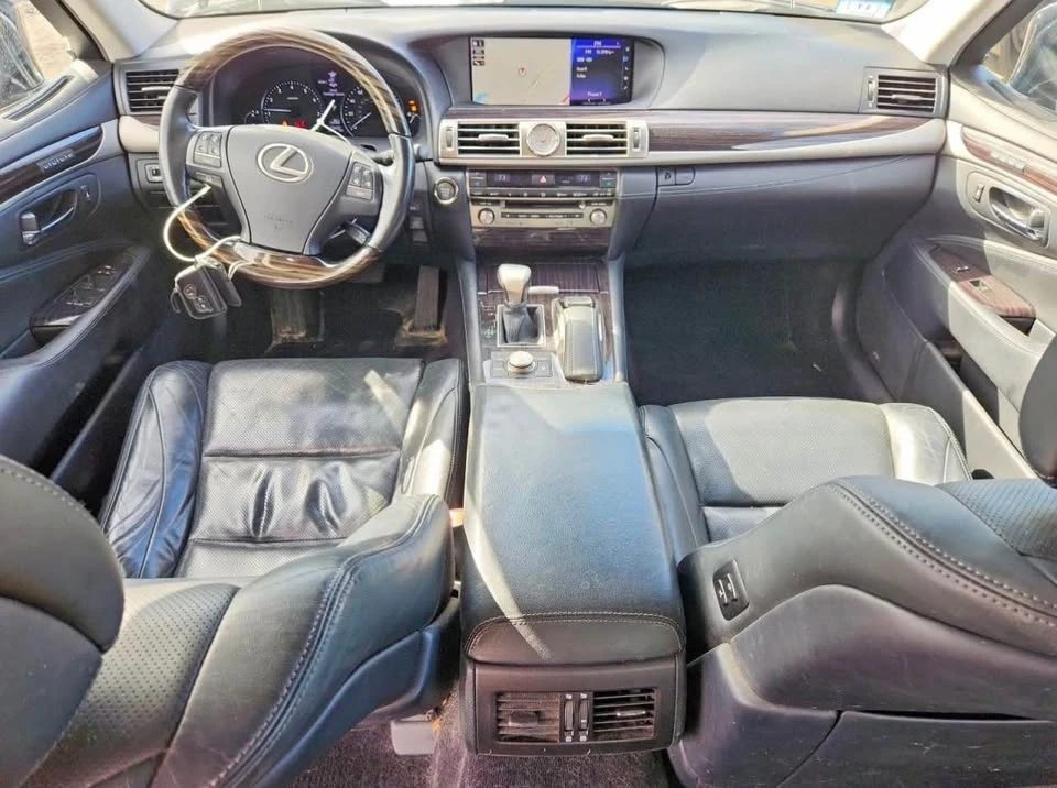 2016 Lexus LS 4th Gen - Image 7 of 11