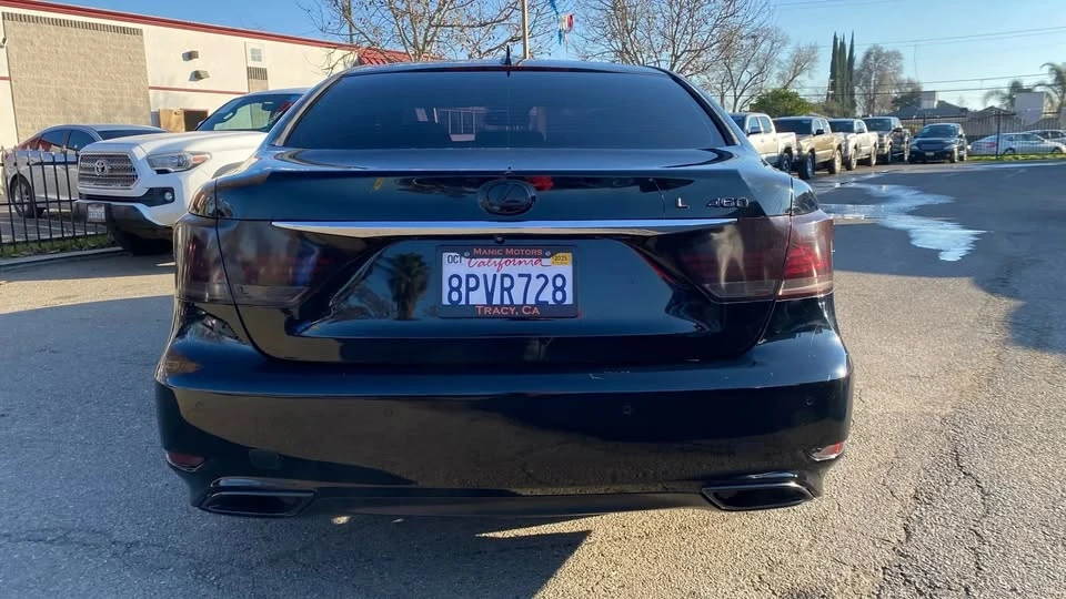 2016 Lexus LS 4th Gen - Image 4 of 19