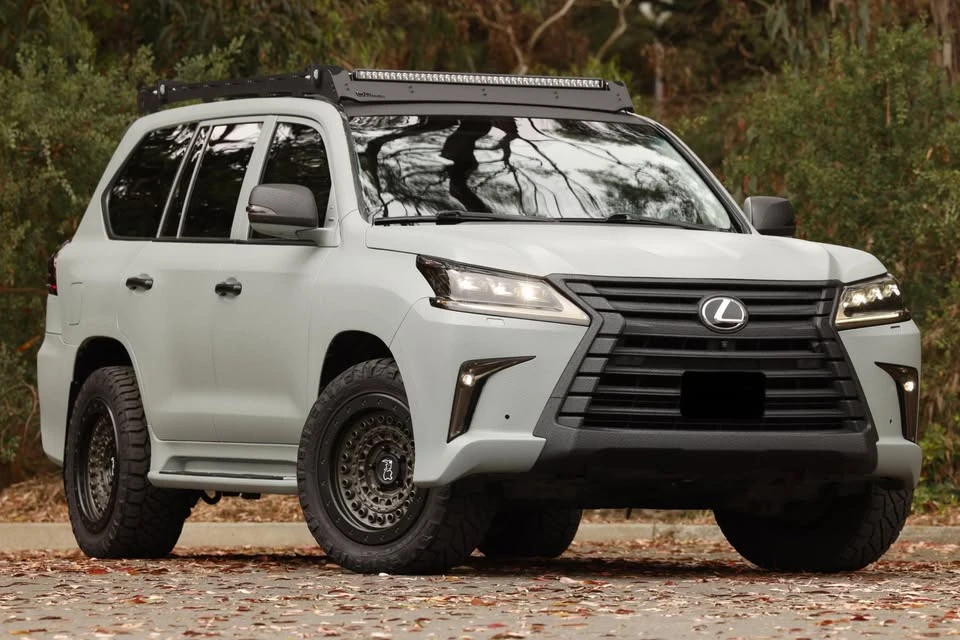 2016 Lexus LX 3rd Gen - Image 8 of 9