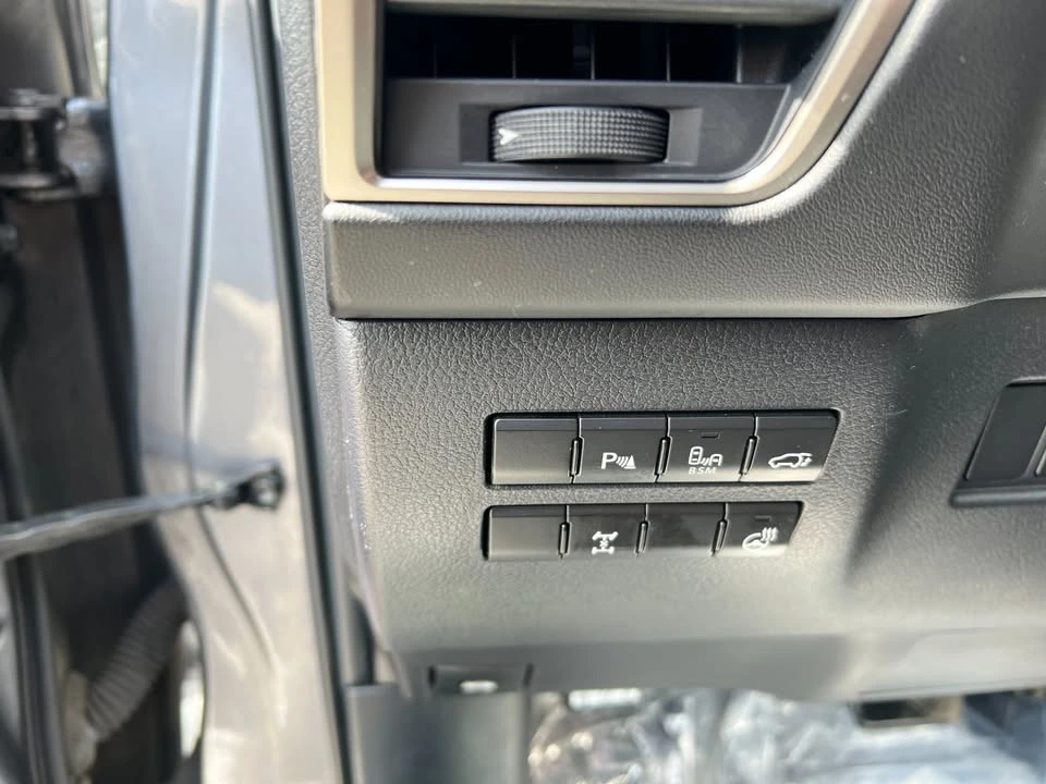2016 Lexus NX 1st Gen - Image 8 of 18