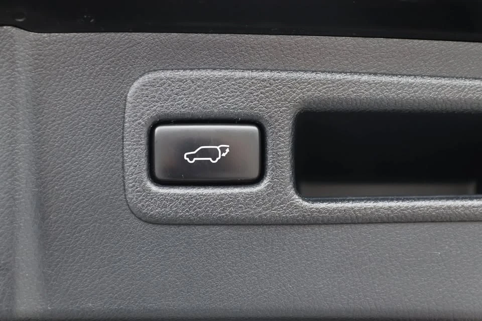2016 Lexus NX 1st Gen - Image 18 of 20