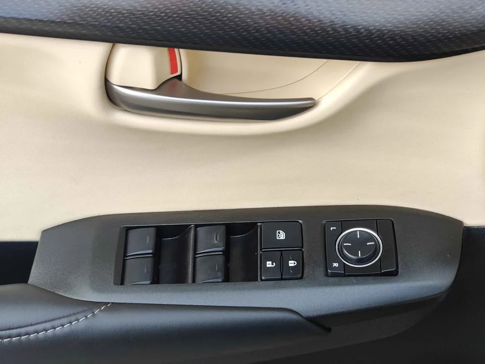 2016 Lexus NX 1st Gen - Image 14 of 20