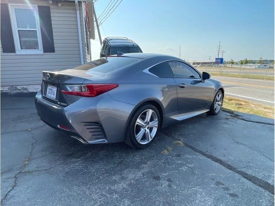 2016 Lexus RC - Image 5 of 20