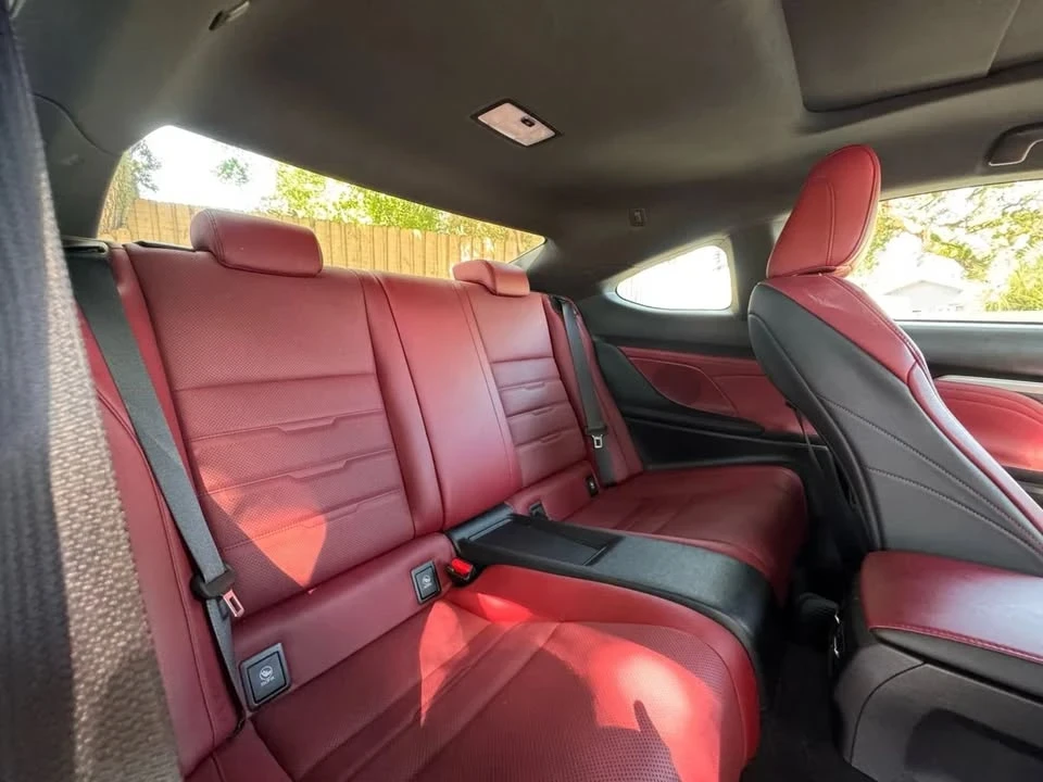 2016 Lexus RC - Image 10 of 10