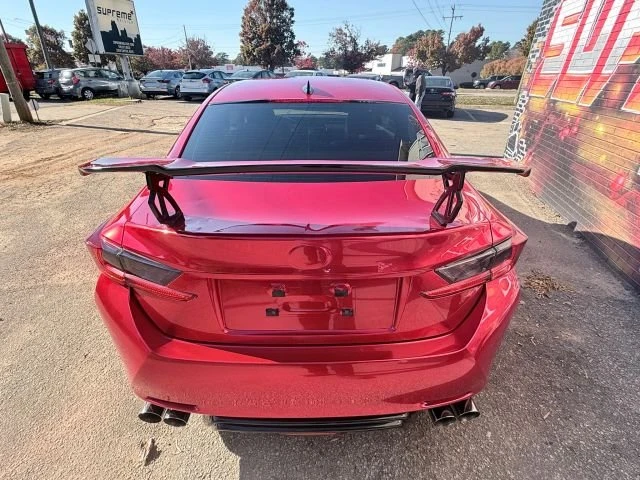2016 Lexus RC - Image 7 of 19