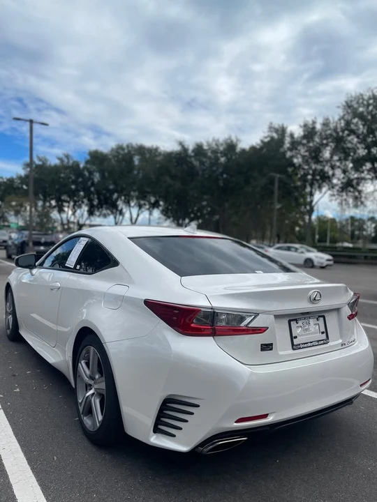 2016 Lexus RC - Image 4 of 14
