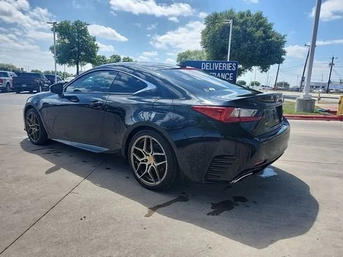 2016 Lexus RC - Image 4 of 12