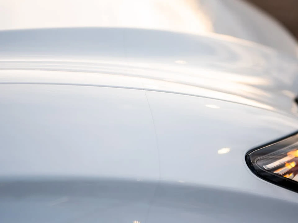 2016 Lexus RC - Image 9 of 18