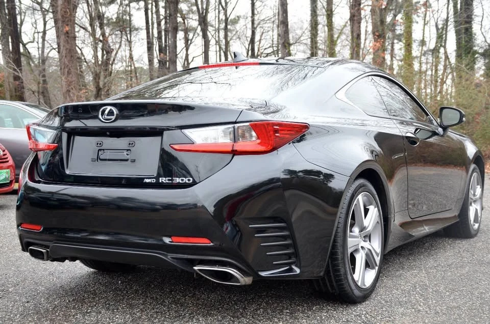 2016 Lexus RC - Image 4 of 20
