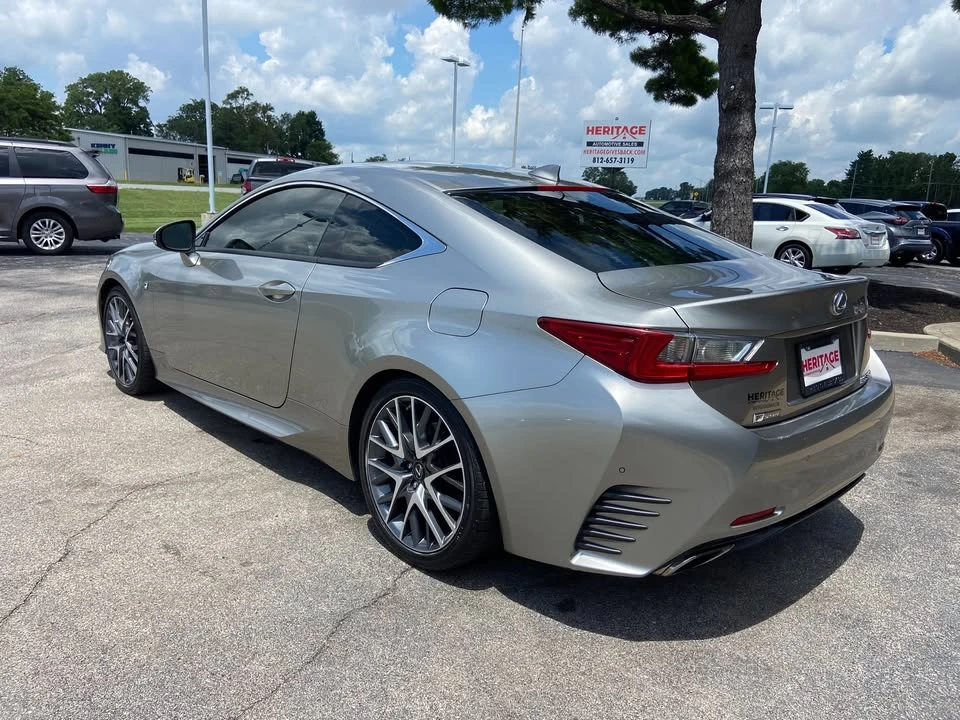 2016 Lexus RC - Image 8 of 20