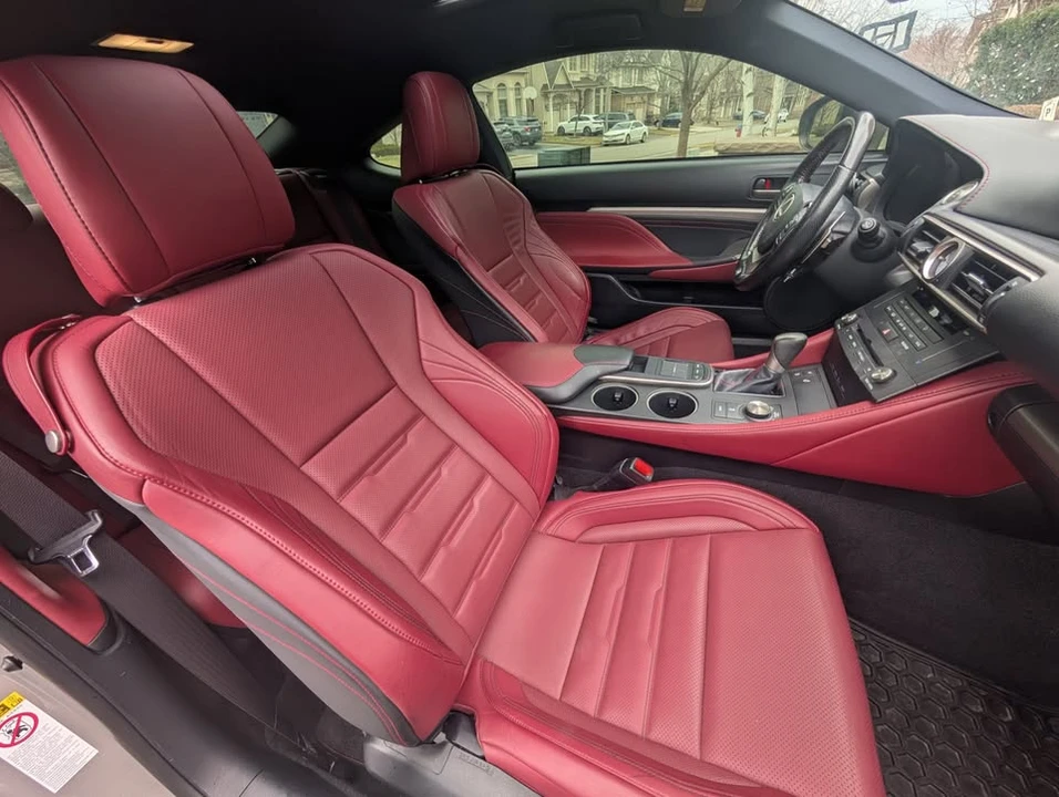 2016 Lexus RC - Image 12 of 20