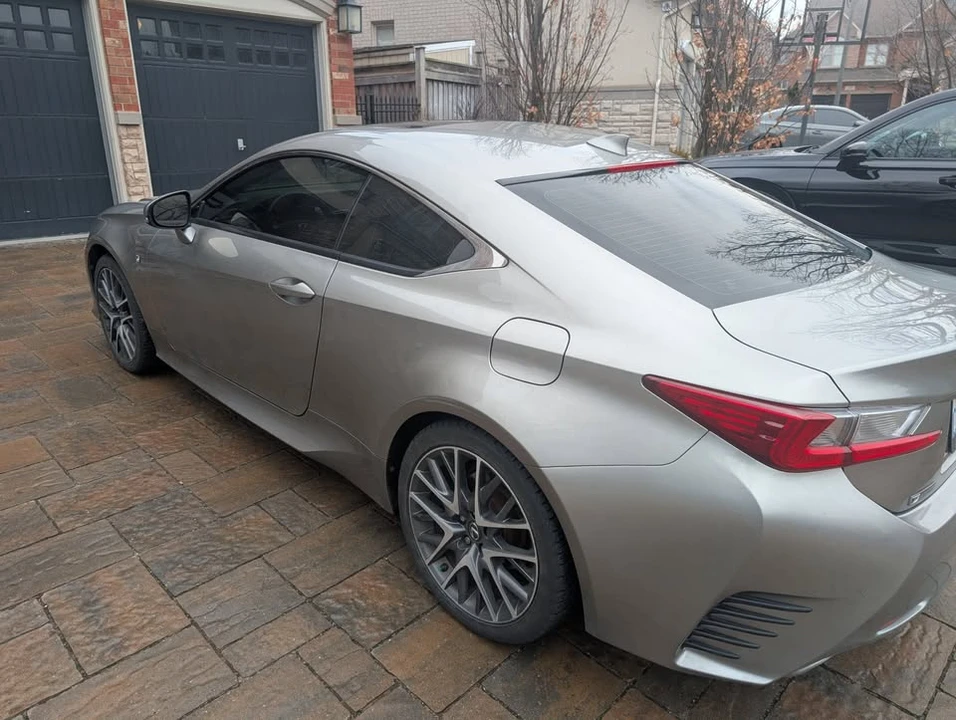 2016 Lexus RC - Image 2 of 20