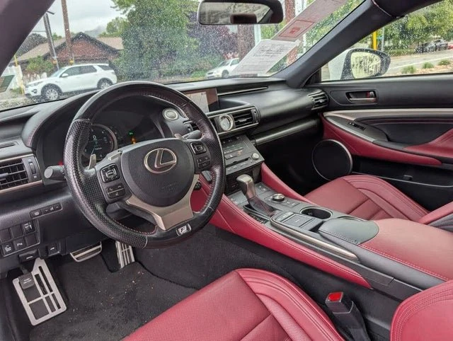 2016 Lexus RC - Image 6 of 6