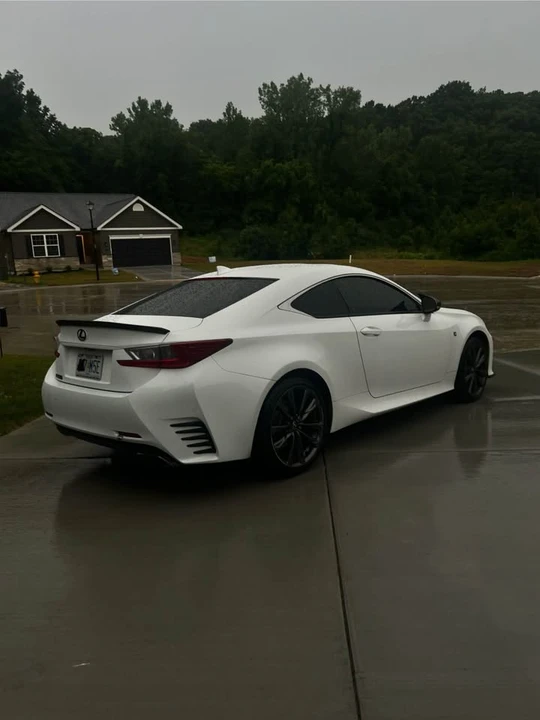 2016 Lexus RC - Image 5 of 8