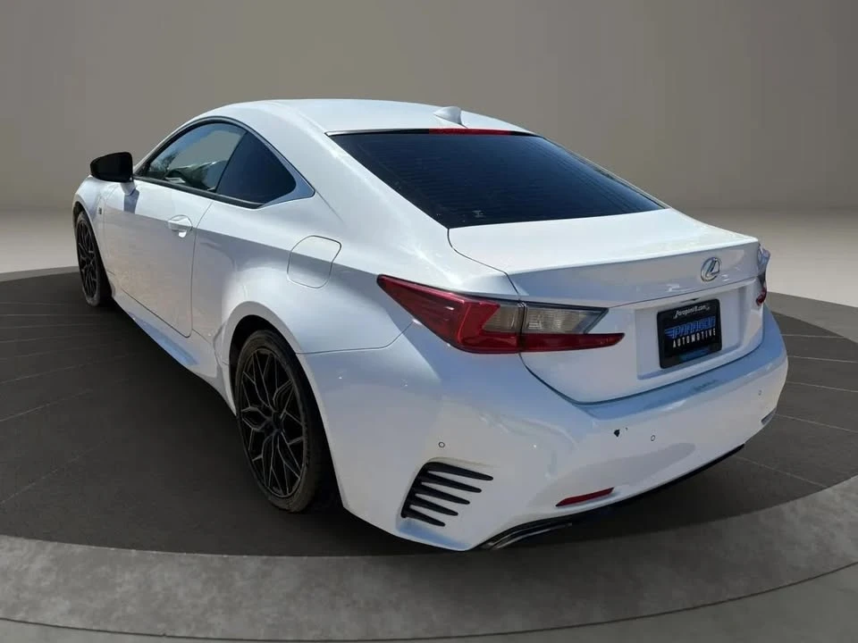 2016 Lexus RC - Image 4 of 19