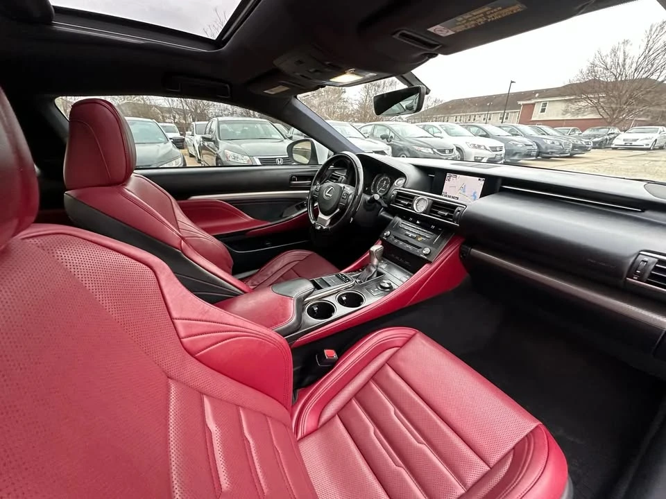 2016 Lexus RC - Image 19 of 19
