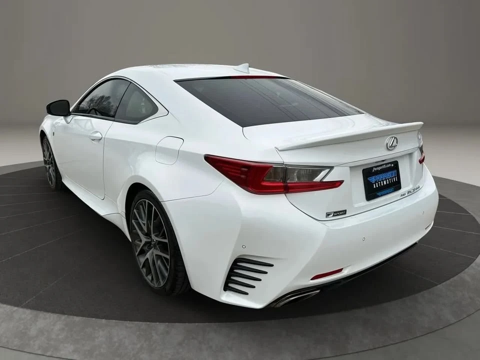 2016 Lexus RC - Image 4 of 19
