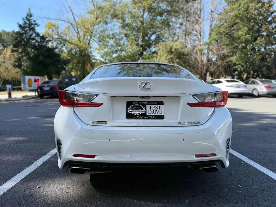 2016 Lexus RC - Image 8 of 19